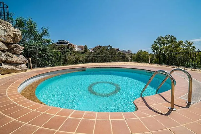 Tranquil 3 Bed Villa With Private Pool + Sea View! Benalmádena 0*,  Španělsko