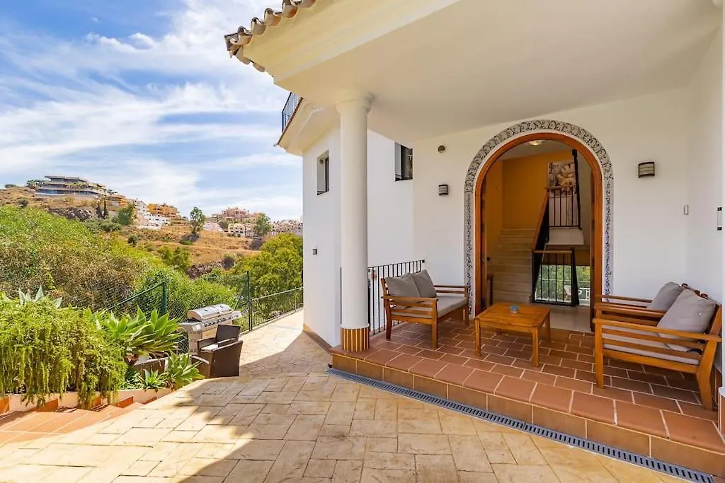 Tranquil 3 Bed Villa With Private Pool + Sea View! Benalmadena Spain