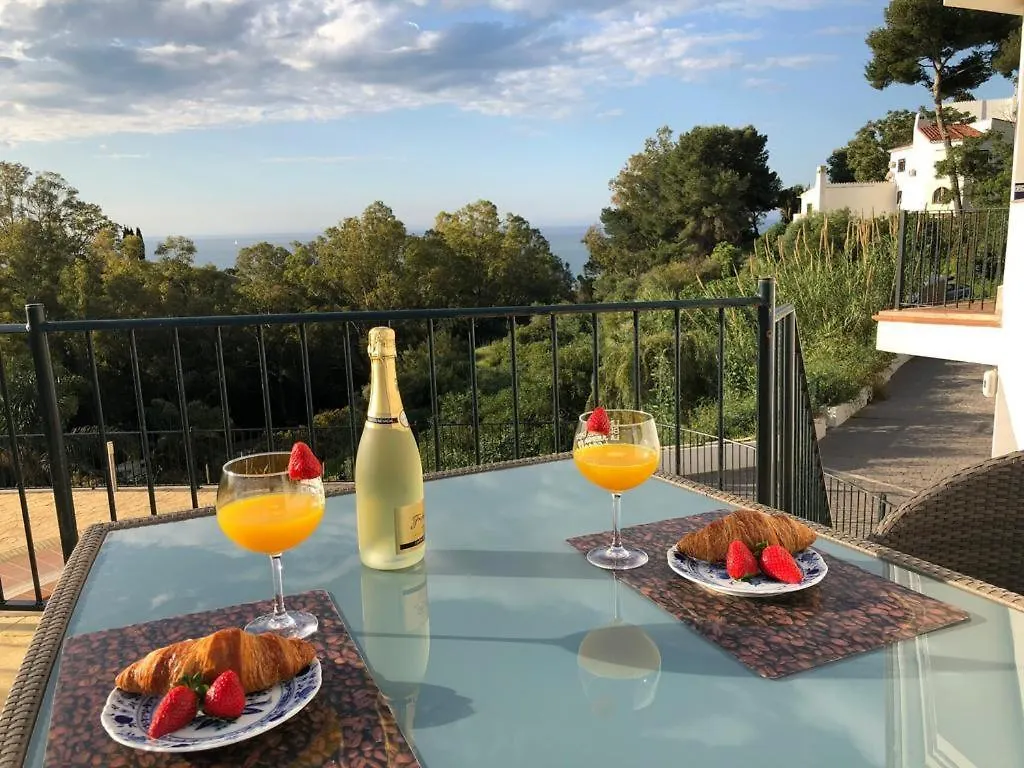 Tranquil 3 Bed Villa With Private Pool + Sea View! Benalmadena