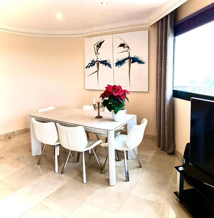 Tranquil 3 Bed Villa With Private Pool + Sea View! Benalmadena