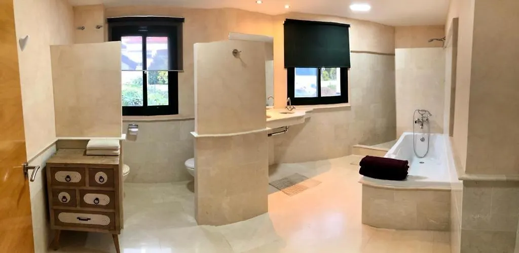 Tranquil 3 Bed Villa With Private Pool + Sea View! Benalmadena