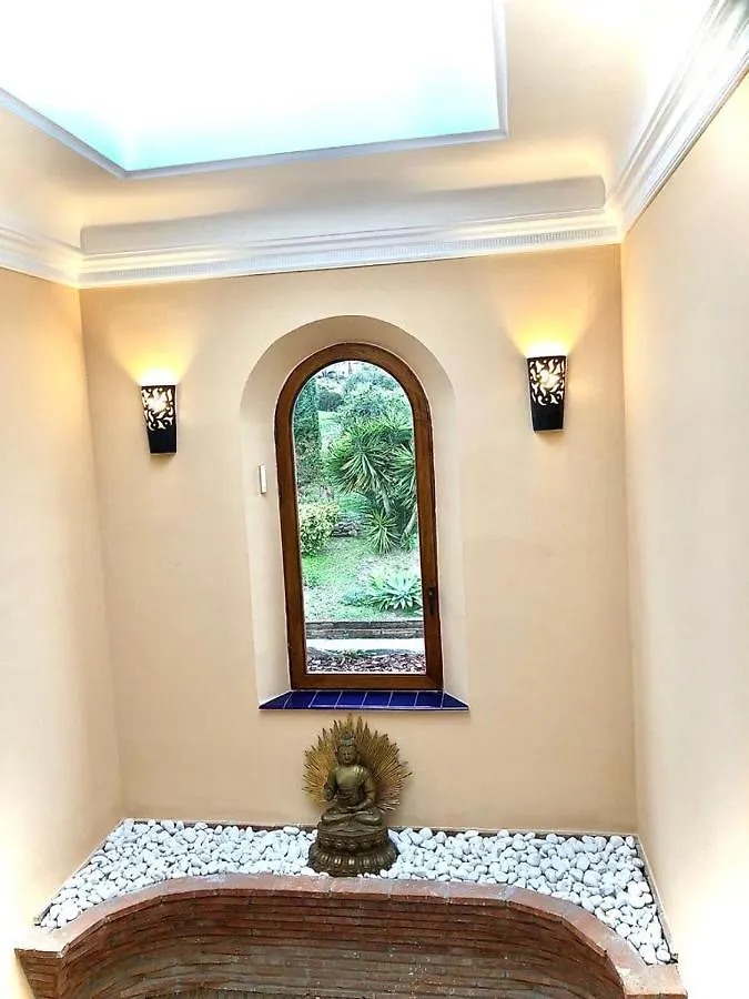 Tranquil 3 Bed Villa With Private Pool + Sea View! Benalmadena 0*,