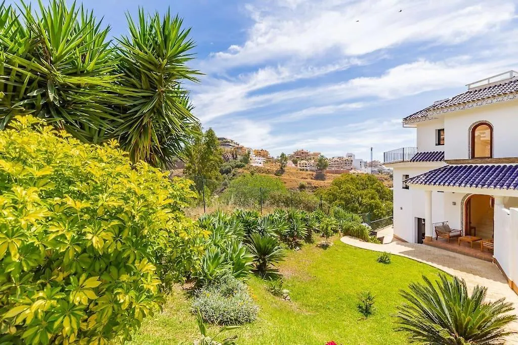 Tranquil 3 Bed Villa With Private Pool + Sea View! Benalmadena