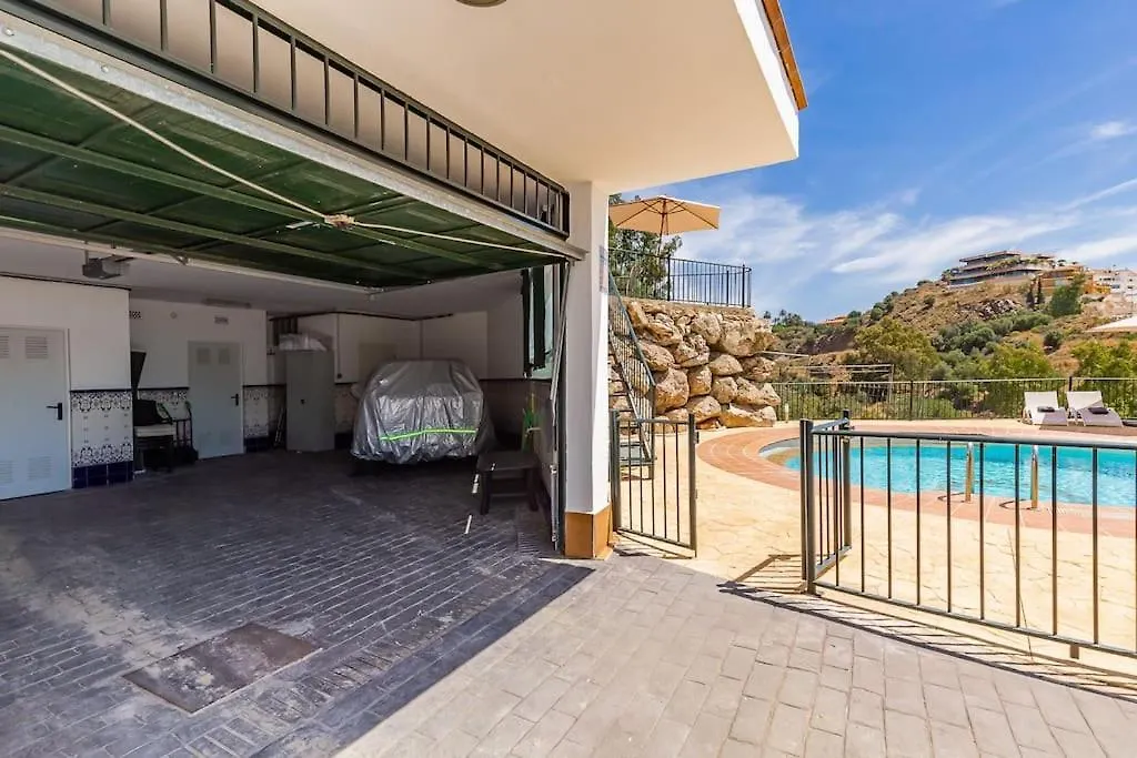 Tranquil 3 Bed Villa With Private Pool + Sea View! Benalmadena 0*,
