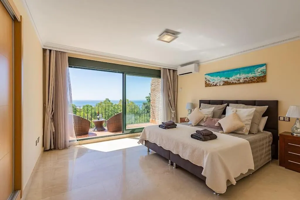 Tranquil 3 Bed Villa With Private Pool + Sea View! Benalmadena