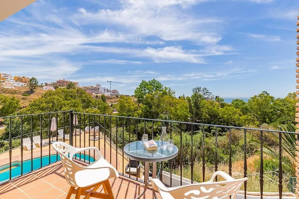 Tranquil 3 Bed Villa With Private Pool + Sea View! Benalmadena
